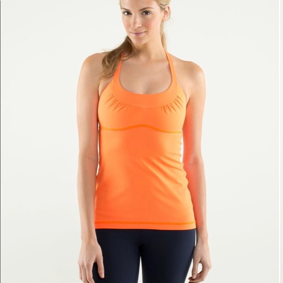 NWOT LULULEMON 4 Yoga Halter Top Flair - Picture 2 of 8